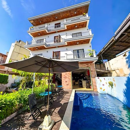 Vplus Hotel Siem Reap Zewnętrze zdjęcie