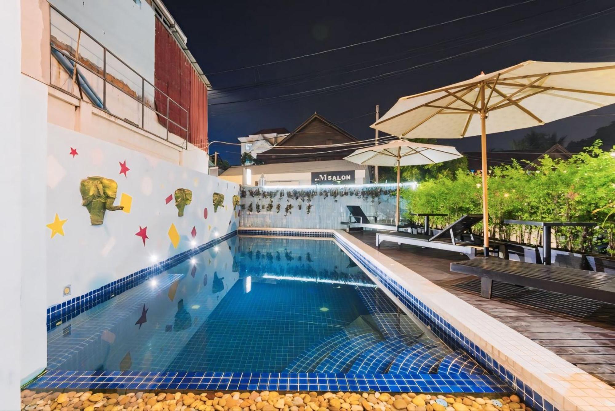 Vplus Hotel Siem Reap Zewnętrze zdjęcie