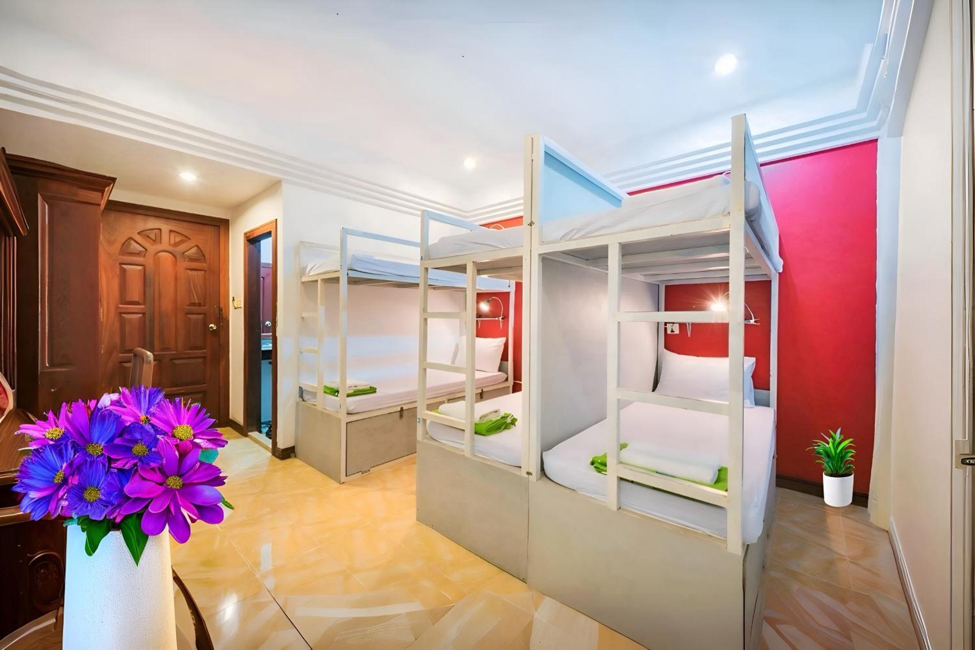 Vplus Hotel Siem Reap Zewnętrze zdjęcie