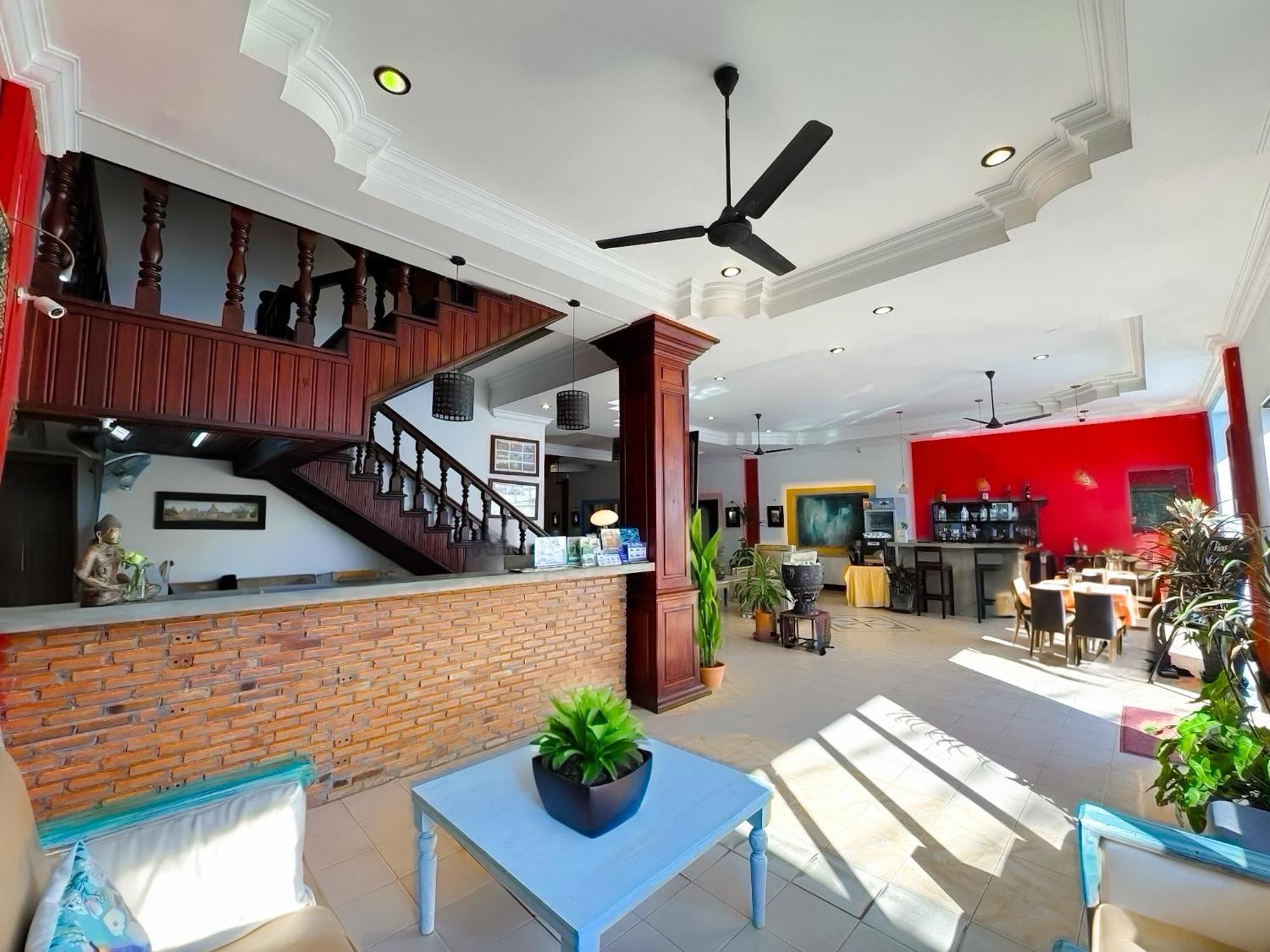 Vplus Hotel Siem Reap Zewnętrze zdjęcie